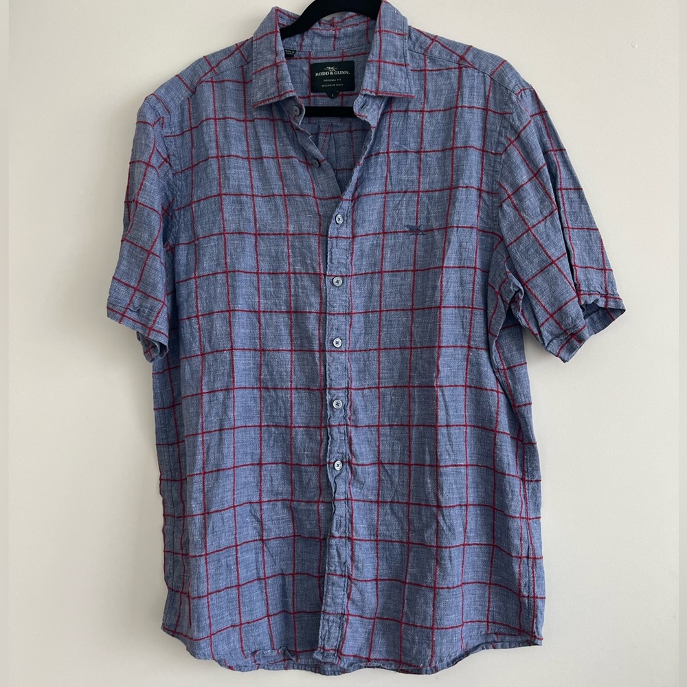 Rodd and Gunn blue and red linen shirt